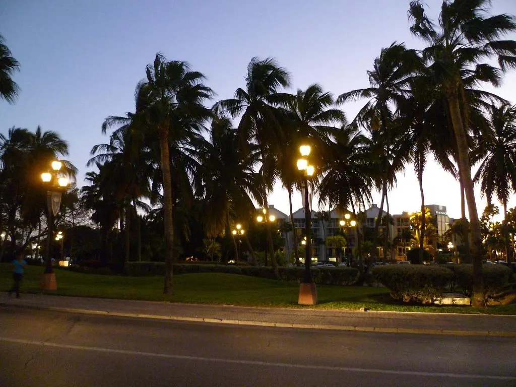 Le Chateau Ocean Villas Oranjestad Aparthotel