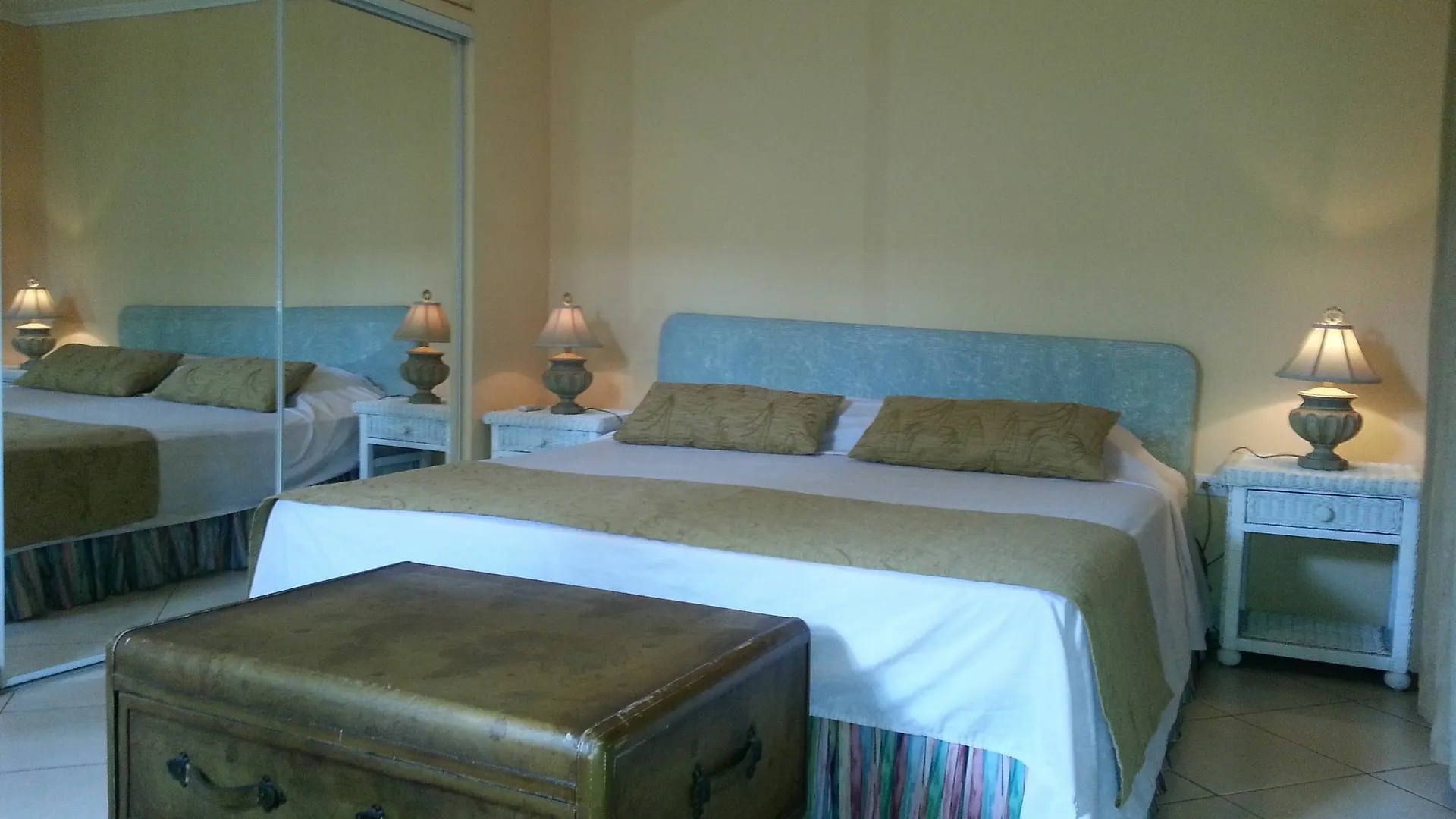 Le Chateau Ocean Villas Oranjestad Aparthotel