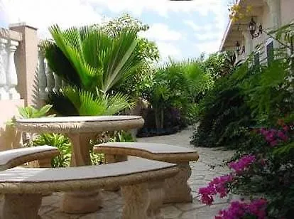 Le Chateau Ocean Villas Oranjestad Aparthotel