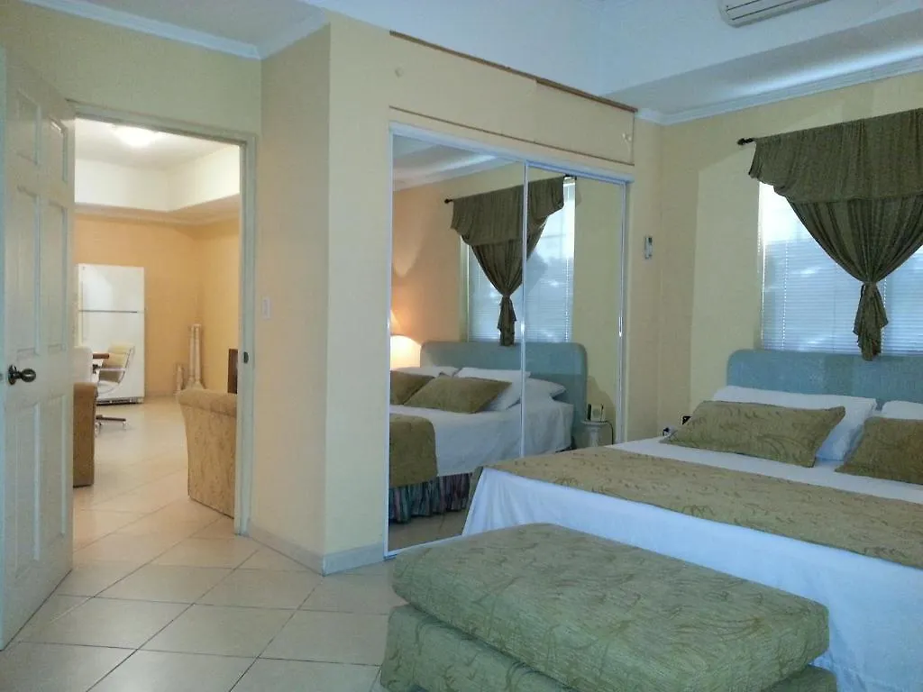 Aparthotel Le Chateau Ocean Villas Oranjestad