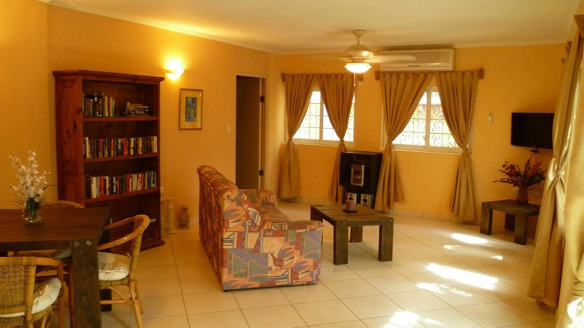 Le Chateau Ocean Villas Oranjestad 4*,  Aruba