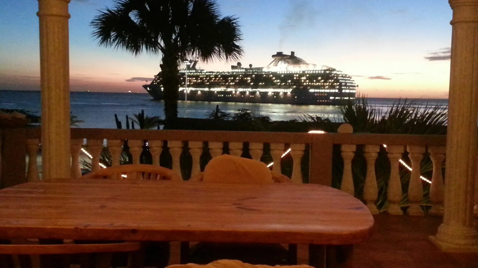 Le Chateau Ocean Villas Oranjestad 4*,