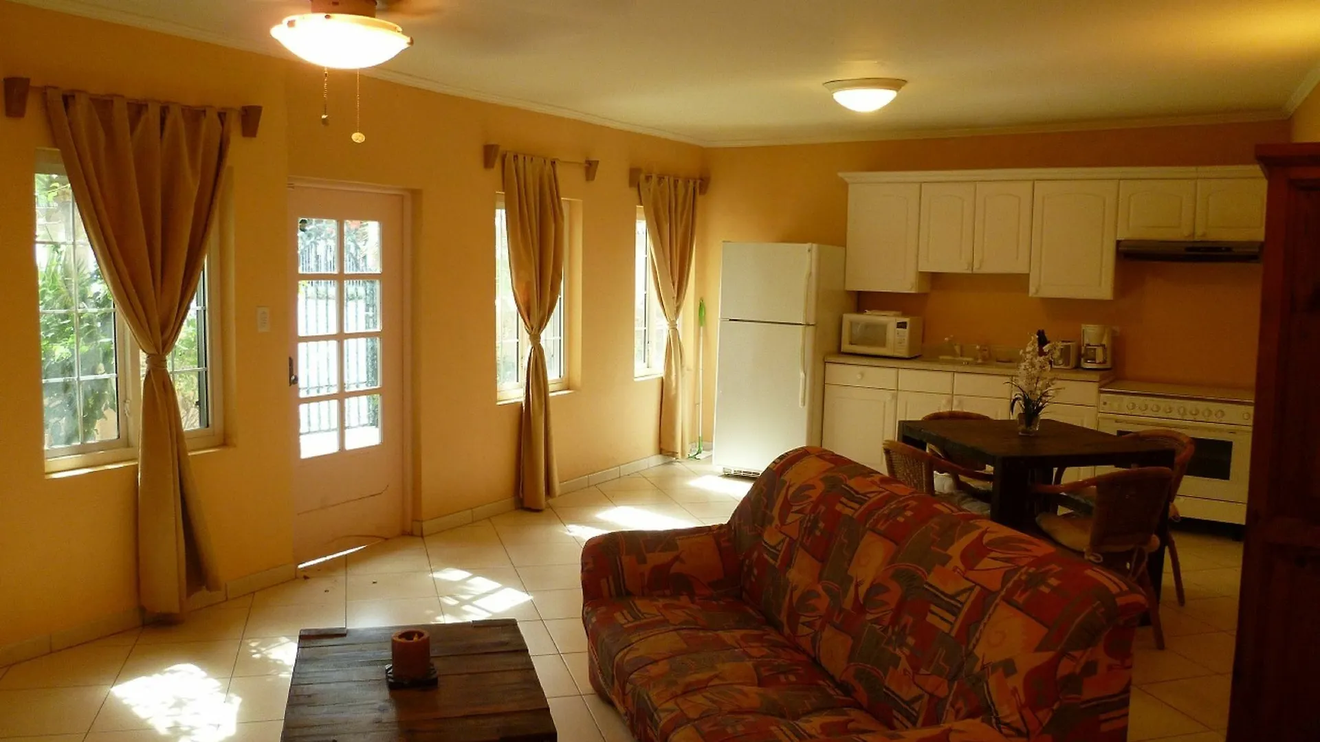 Aparthotel Le Chateau Ocean Villas Oranjestad